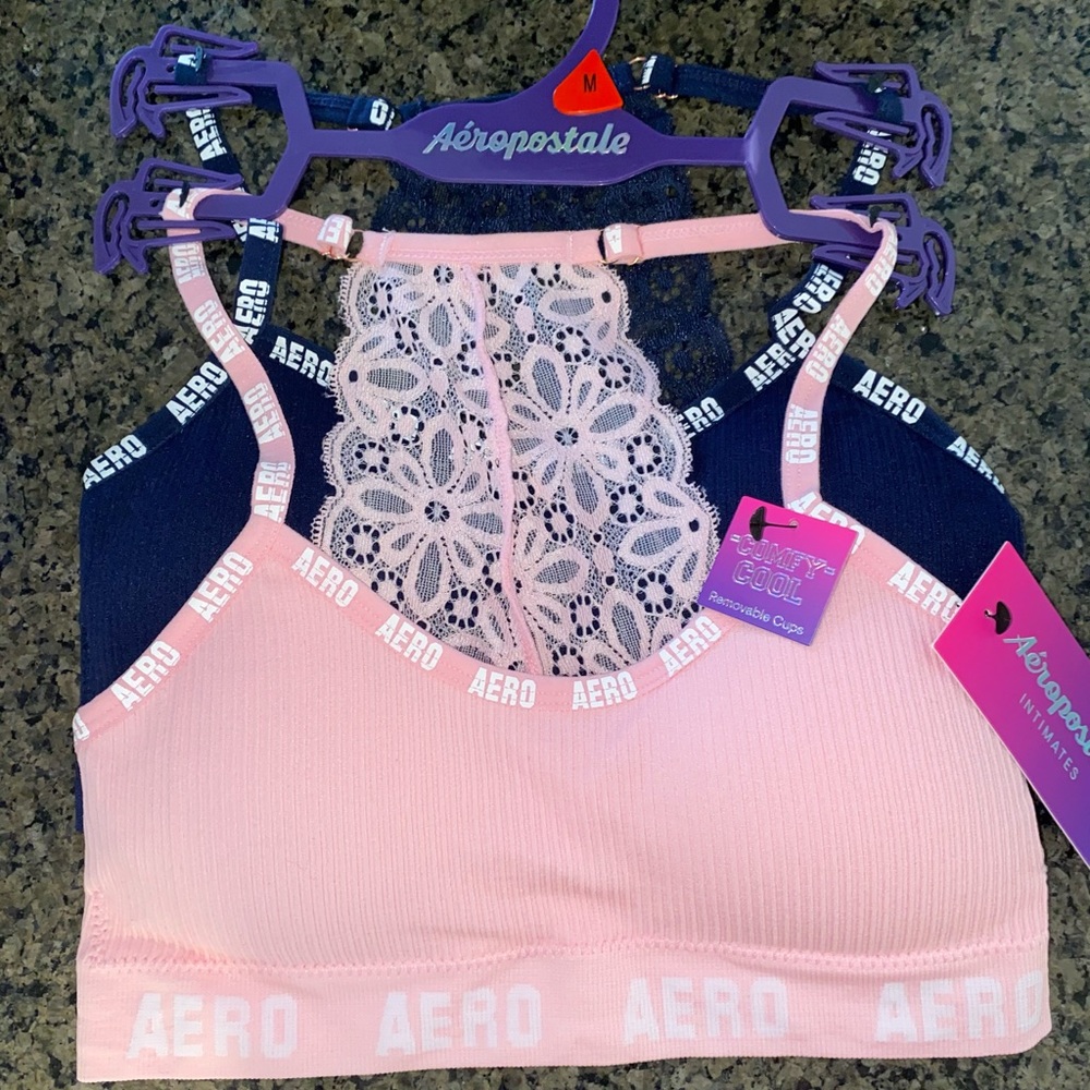 Aeropostale sports bra